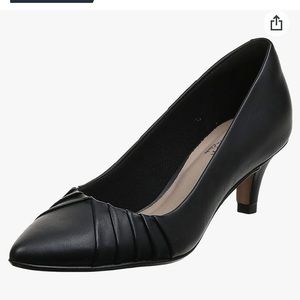 Clarks Collection Pump Shoes 👠